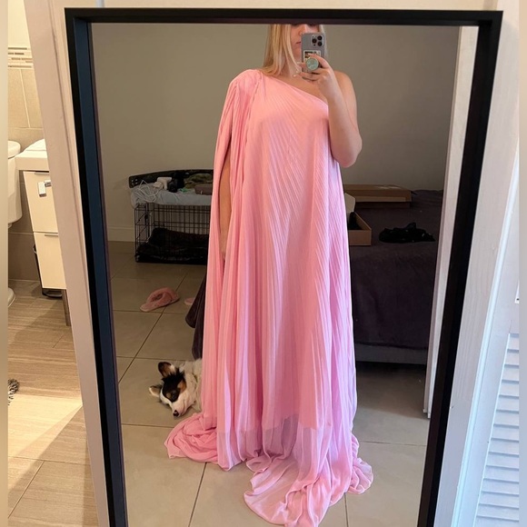 Michael Costello Asymmetric One-Shoulder Gown; size 10 - Picture 5 of 8